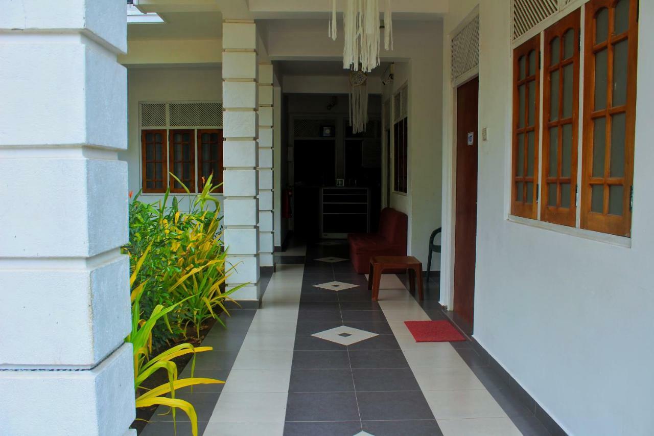 Hotel Senora Kataragama Exterior photo